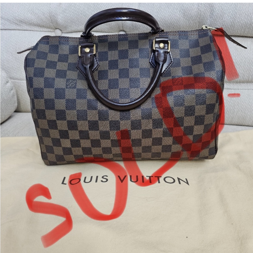 SOLD SOLD SOLD.   Louis Vuitton Damier Speedy  30